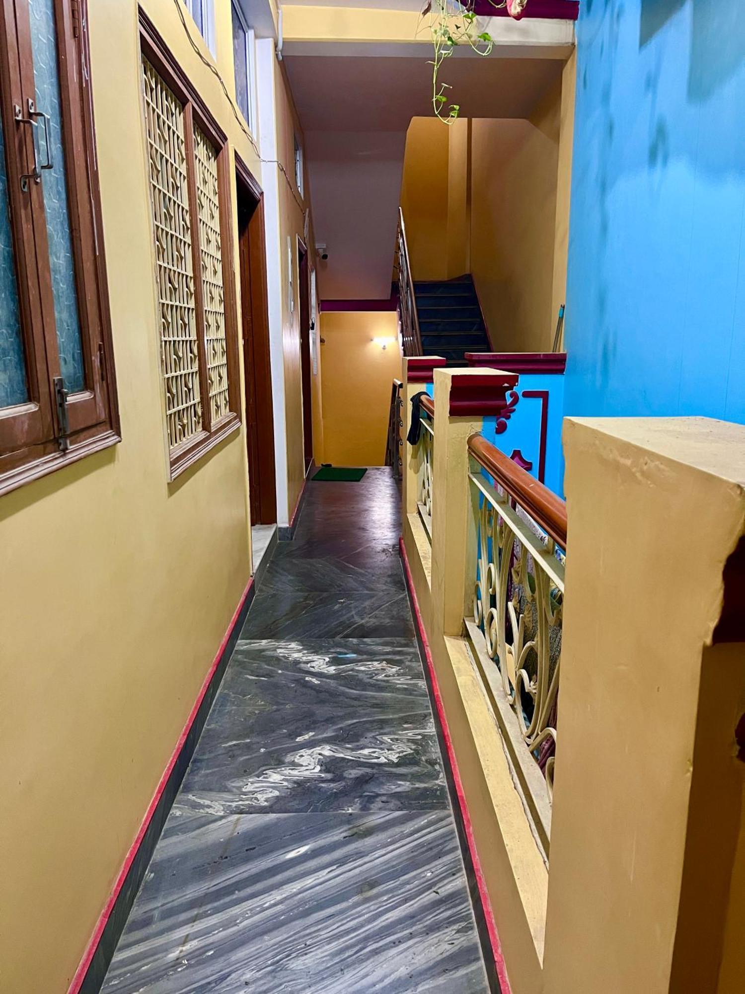 Trilok Residency - Dashashwamedh Varanasi Exterior photo